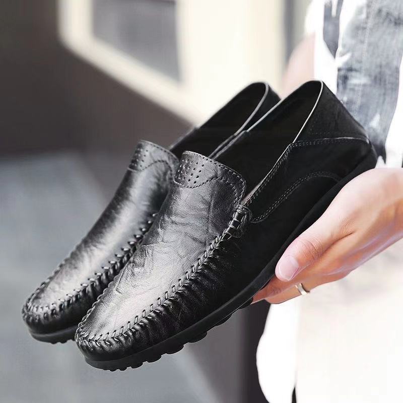🔥💥【39-44】Zapatos casuales de cuero planos de moda nueva para primavera y verano para hombre.