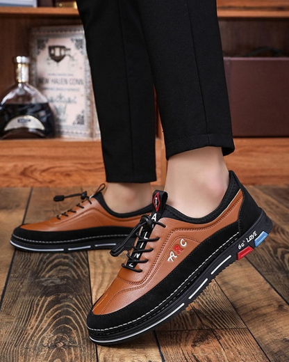 💯🔥【39-48】Moški poslovno-priložnostni čevlji so izdelani iz vodoodpornega in proti madežem odpornega usnja z mehkim podplatom za udobno nošenje.