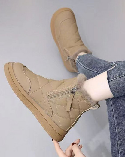 👢【35-41】Jesensko-zimska novost, vodoodporni, protizdrsni, topli in modni, mehki kratki škornji