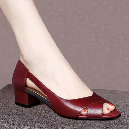 👠Vremenski ograničena akcija -38% – Nove protuklizne kožne sandale s debljom petom i mekanim potplatom, moderne i svestrane, udobne za posao bez žuljanja – besplatna dostava.