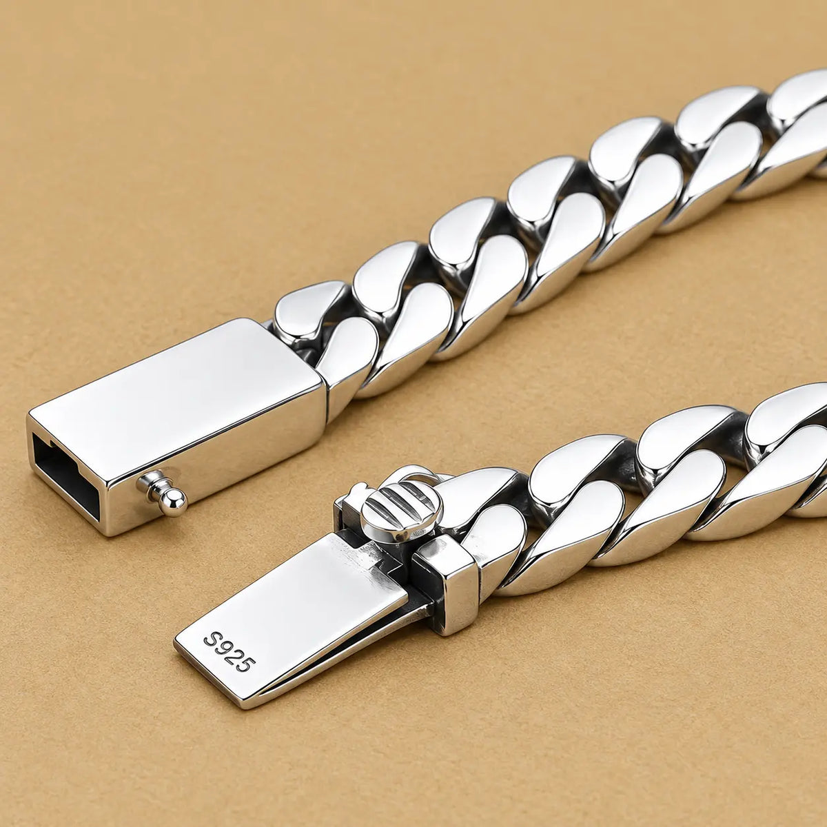 🔥【Kupite jedan, drugi dobijete gratis: Nova muška narukvica od 925 sterling srebra】2 za 25 eura