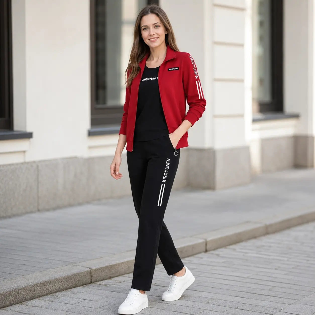 Elegancija i apsolutna udobnost! Elegantna trenirka od 3 dijela za žene (jakna s patentnim zatvaračem + majica + hlače / Veličine: M-6XL)! ✨