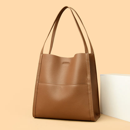 🔥👜👜【45% OFF】Чанта за рамо от мека кожа с голям капацитет, семпла, едноцветна, задължителна дреха за есента и зимата.