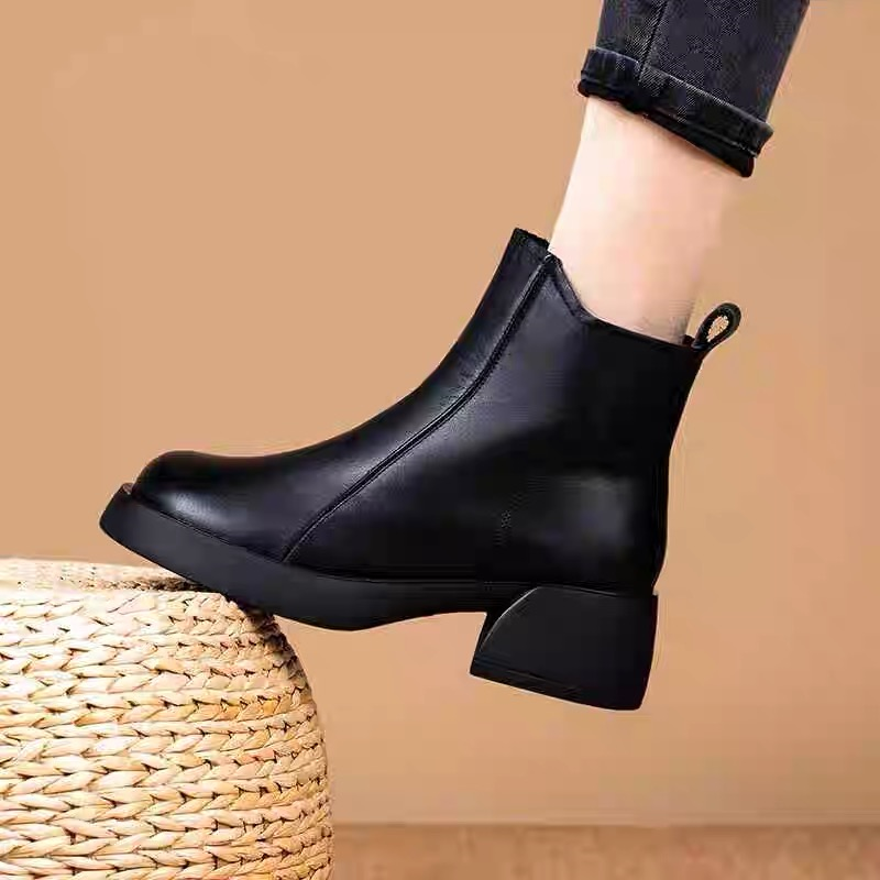 👢【35-40】2025 ❄️ Νέα Χειμερινά Γυναικεία Μποτάκια Μάρτιν , Μποτάκια από Δέρμα 🖤, Ζεστά Πουπουλένια Μποτάκια 🔥