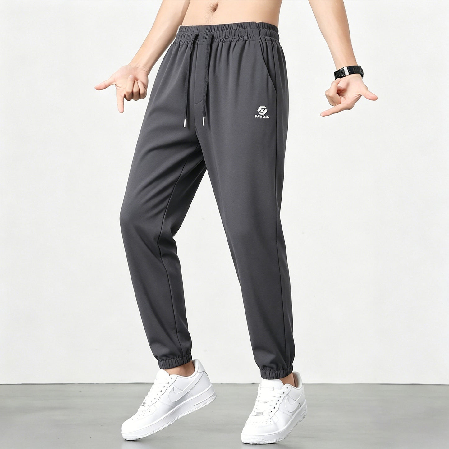 👖Vremenski ograničeni popust od 50% [40-120 kg] Nove muške elastične hlače od ledeno svilene tkanine za proljeće/ljeto 2026.