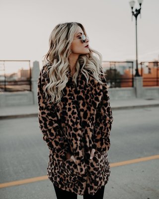 Posljednji dan 30% popusta🔥【S-3XL】Moderna ženska zimska jakna od umjetnog krzna s leopard uzorkom.3872406