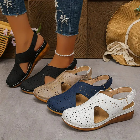 👡【36-43】Nove ženske sandale s debelim đonom i šupljim potplatom ✅Mekani potplat i neklizajuće ✅Prozračne, suhe i udobne